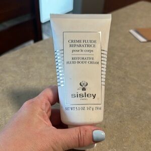 Sisley Restorative Body fluid